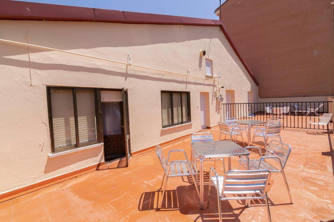 Apartamentos El Balcon Del Duero San Esteban De Gormaz Eksteriør bilde